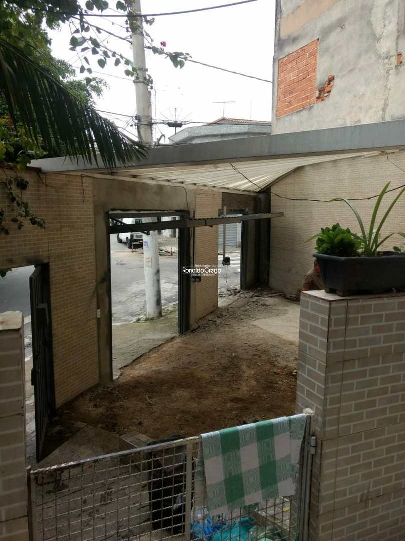 Sobrado à venda com 6 quartos, 300m² - Foto 12