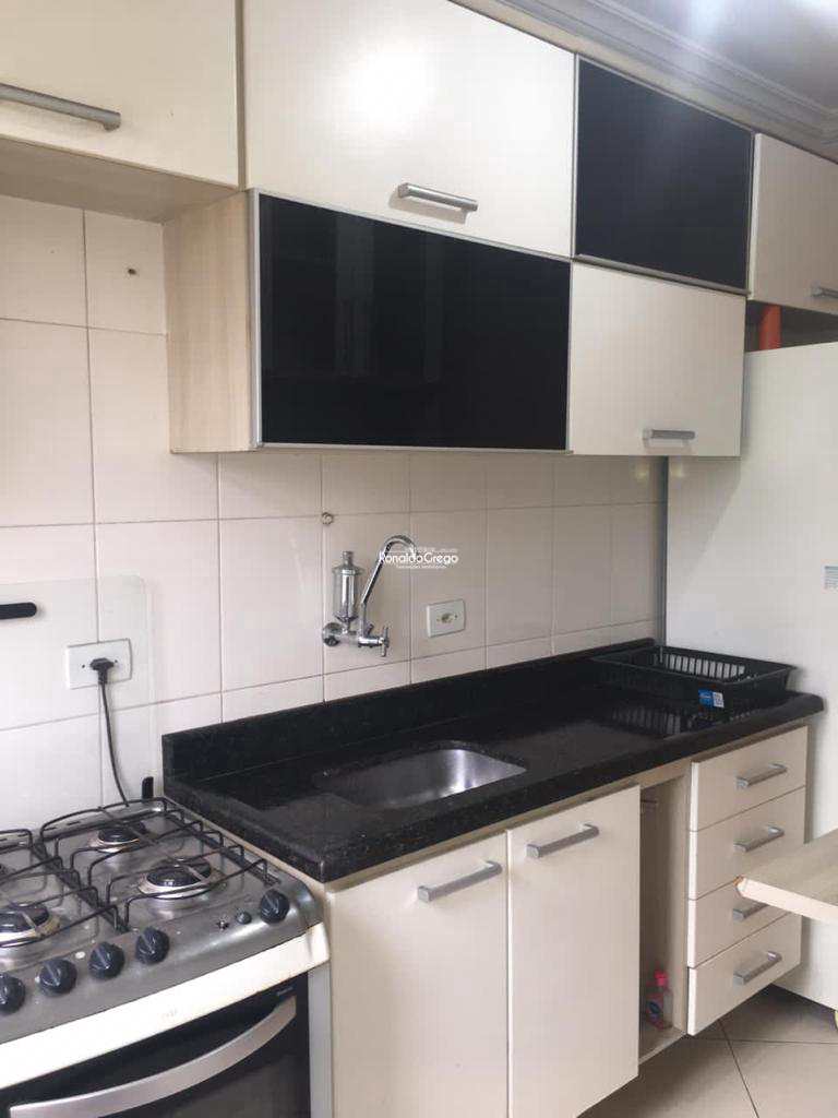 Apartamento à venda com 2 quartos, 48m² - Foto 18