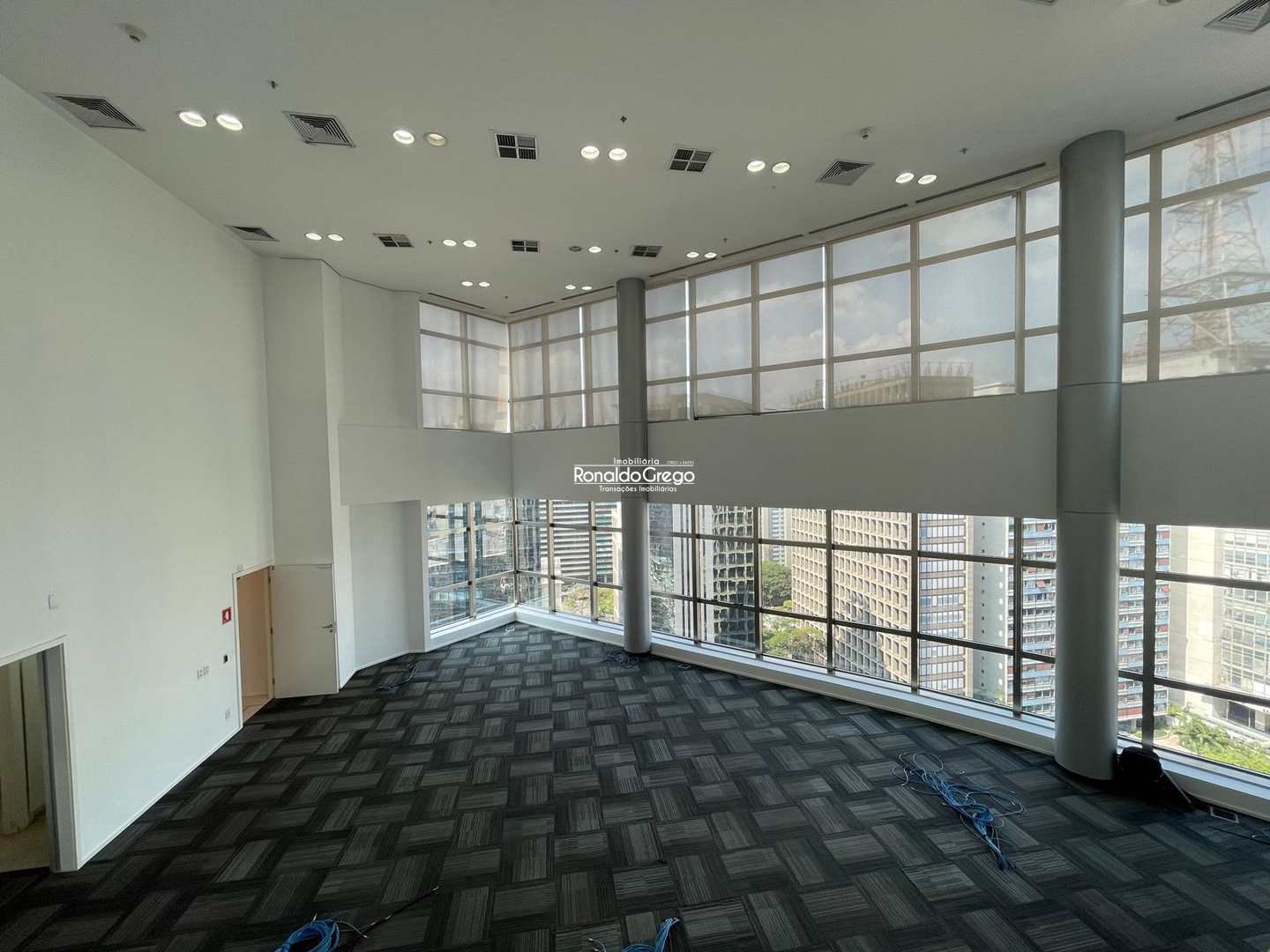 Prédio Inteiro para alugar, 740m² - Foto 52