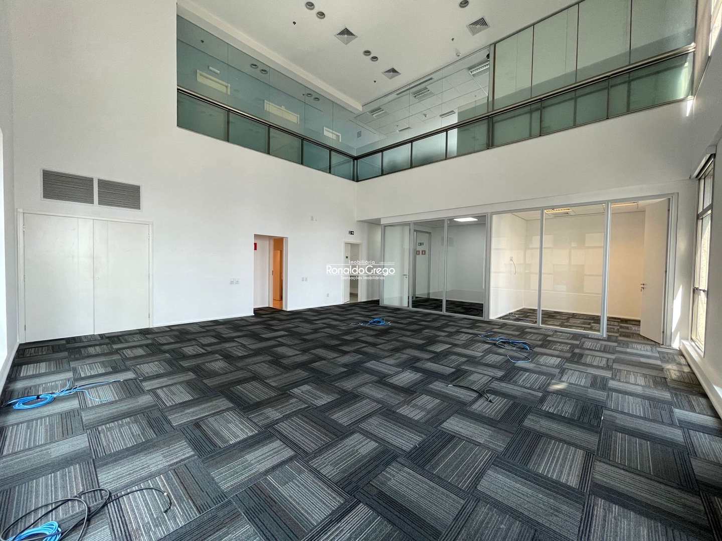 Prédio Inteiro para alugar, 740m² - Foto 33