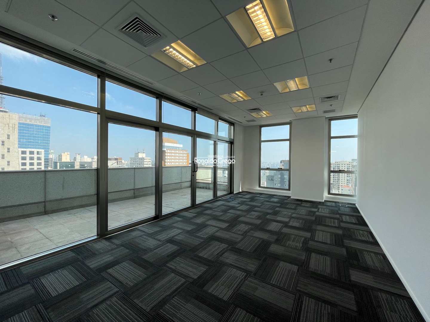 Prédio Inteiro para alugar, 740m² - Foto 34