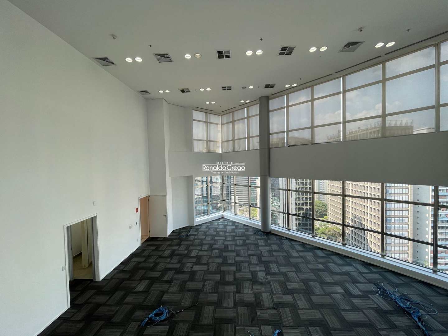 Prédio Inteiro para alugar, 740m² - Foto 53