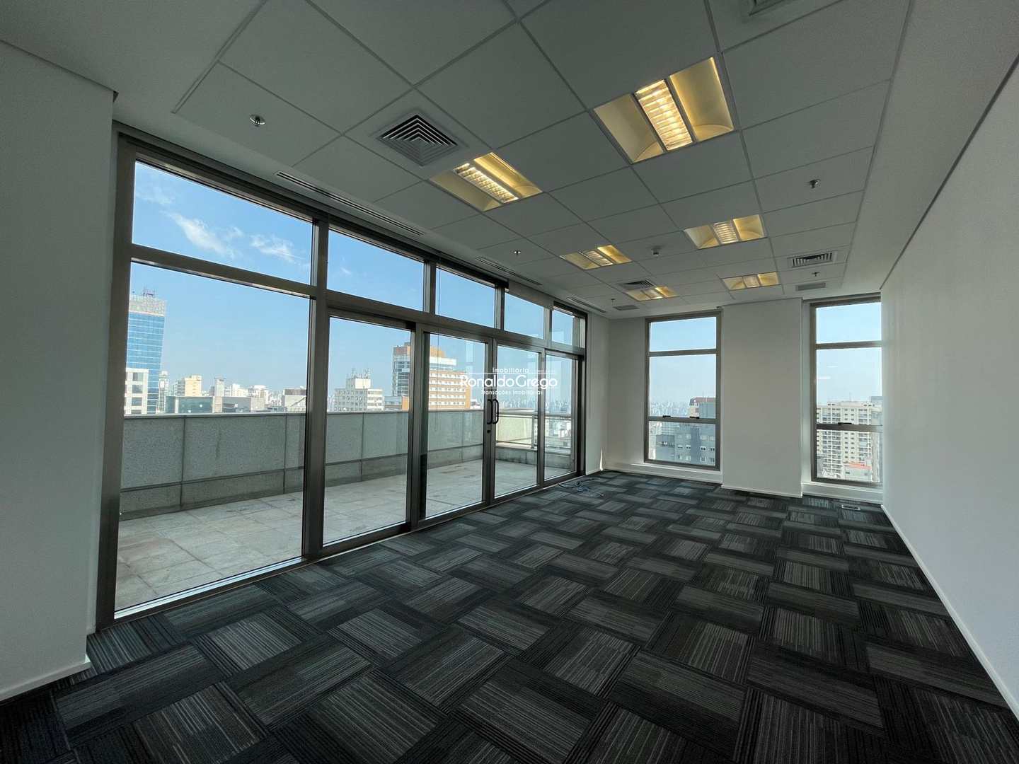 Prédio Inteiro para alugar, 740m² - Foto 40