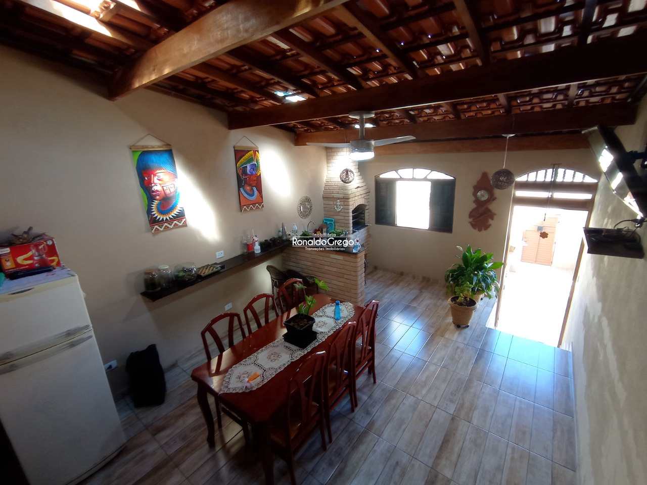 Casa à venda com 2 quartos, 250m² - Foto 19