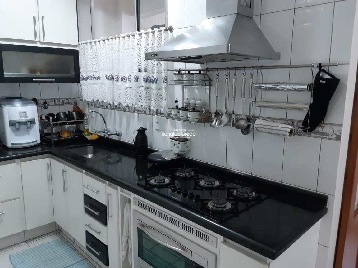 Apartamento à venda com 3 quartos, 105m² - Foto 5