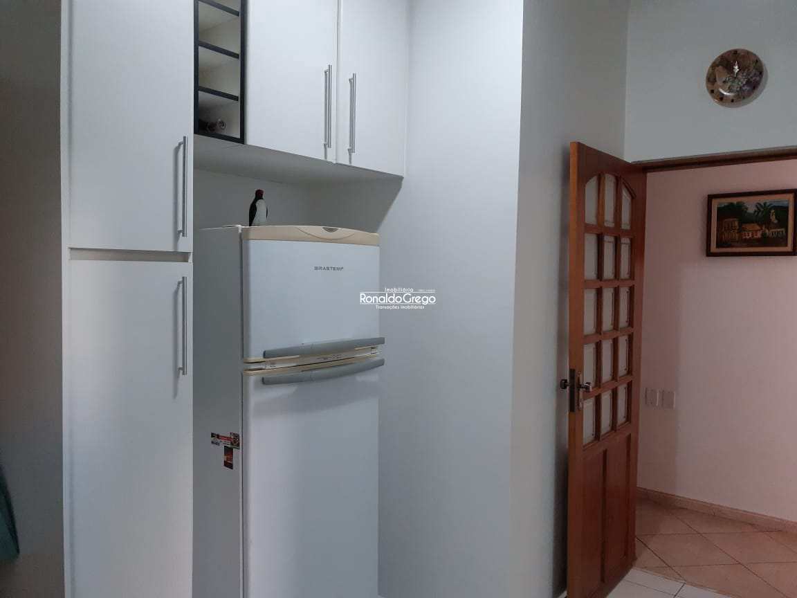 Apartamento à venda com 3 quartos, 105m² - Foto 12