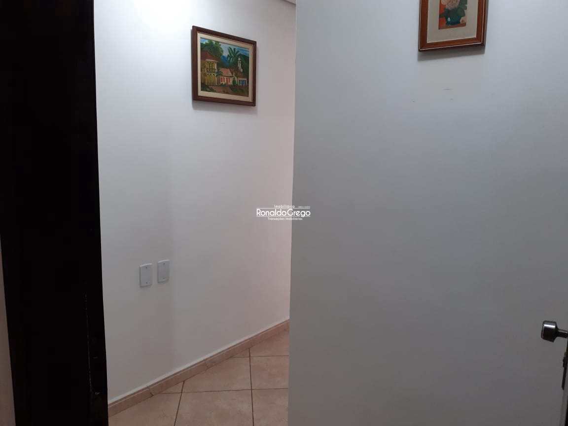 Apartamento à venda com 3 quartos, 105m² - Foto 17