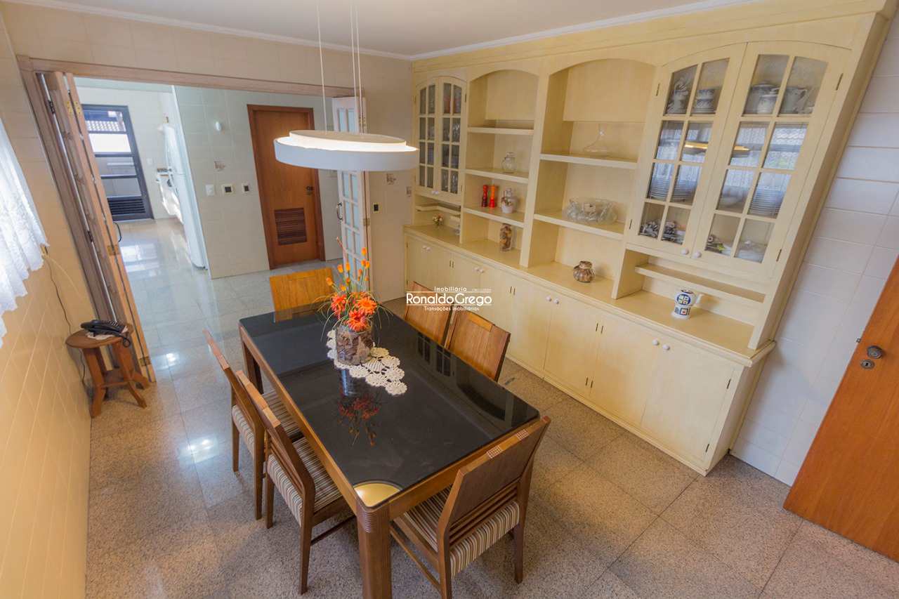 Apartamento para alugar com 6 quartos, 380m² - Foto 42