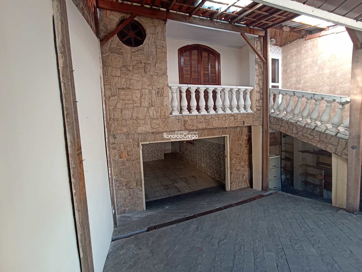 Casa à venda com 3 quartos, 149m² - Foto 8