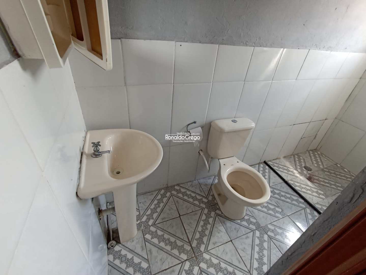 Casa à venda com 4 quartos, 210m² - Foto 40