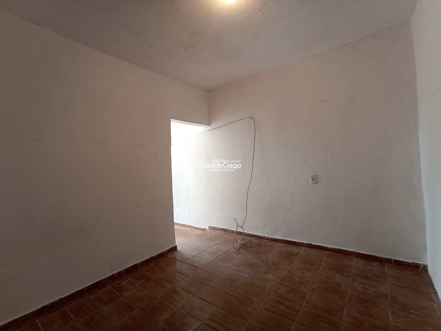 Casa à venda com 4 quartos, 210m² - Foto 15