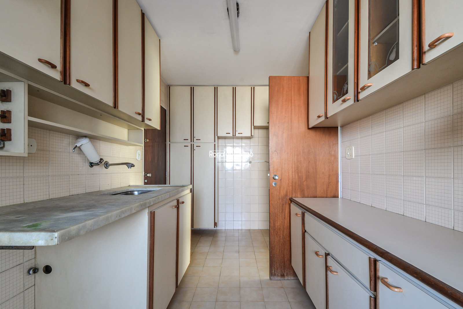 Apartamento à venda com 3 quartos, 95m² - Foto 14