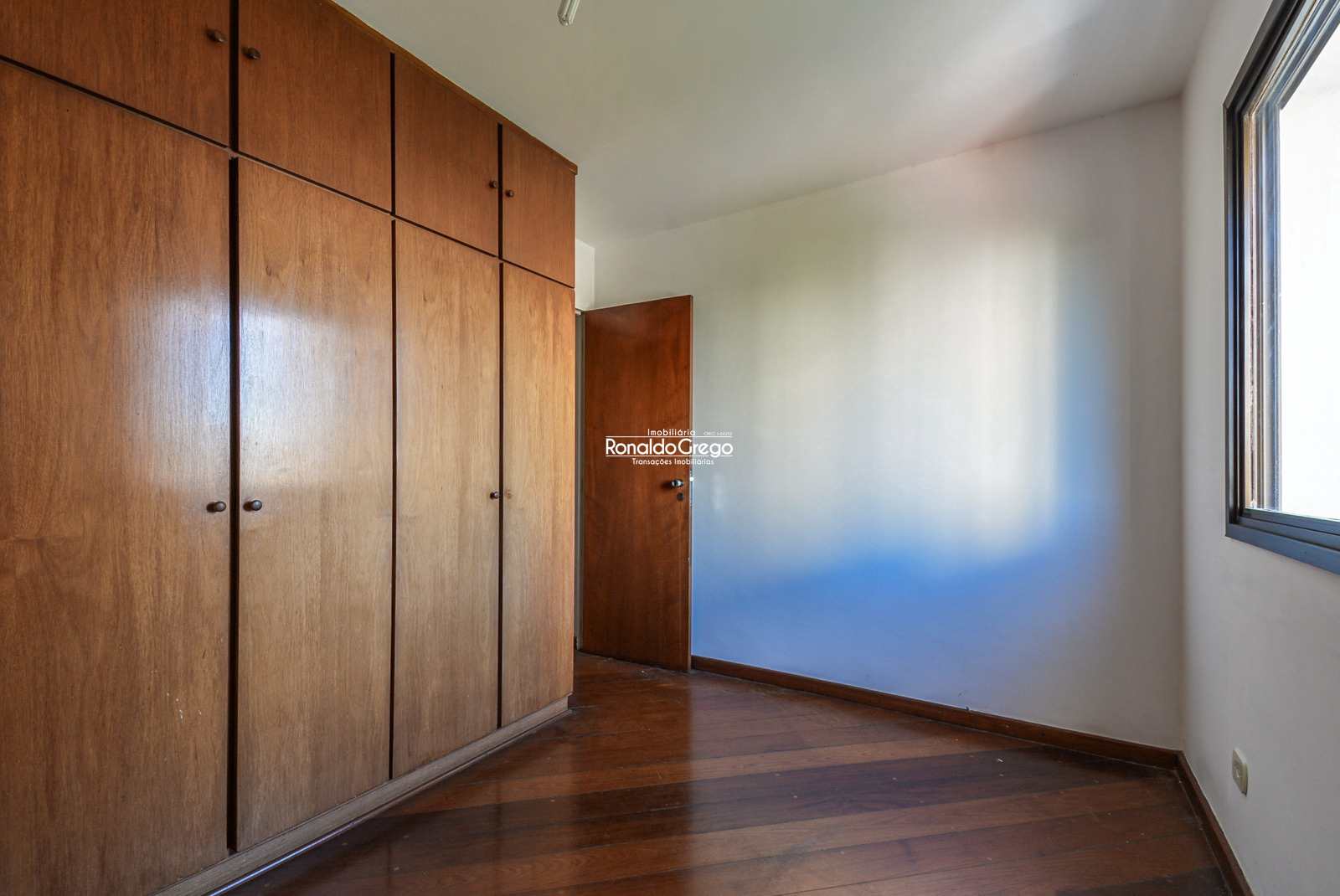 Apartamento à venda com 3 quartos, 95m² - Foto 6