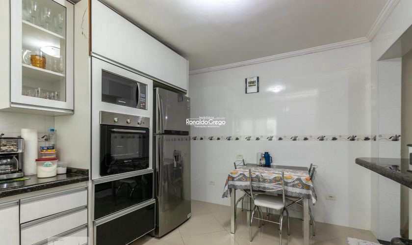 Casa à venda com 5 quartos, 235m² - Foto 15