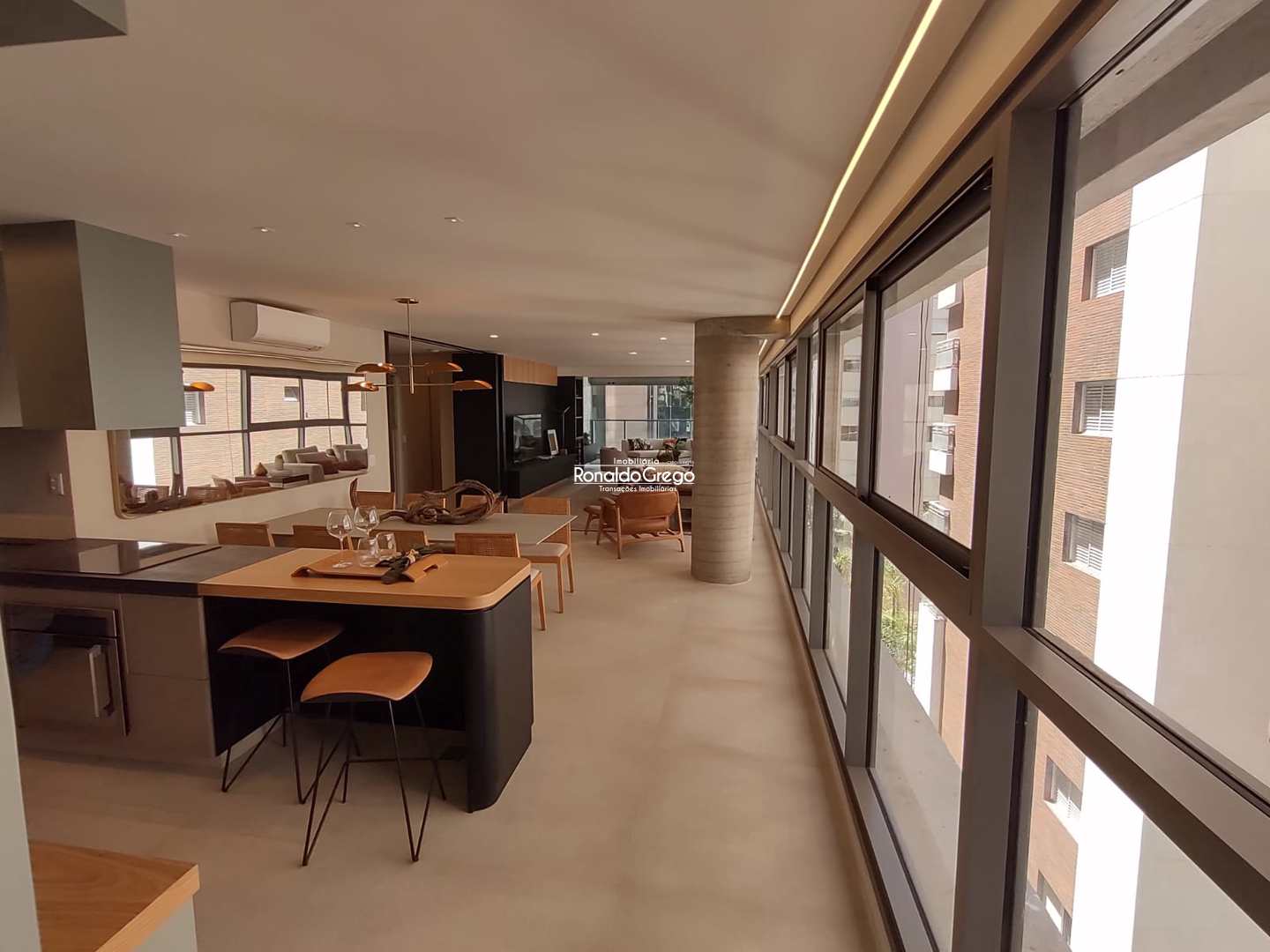 Apartamento à venda com 3 quartos, 145m² - Foto 18