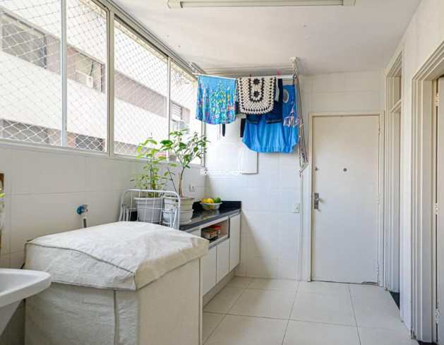 Apartamento à venda com 3 quartos, 160m² - Foto 18