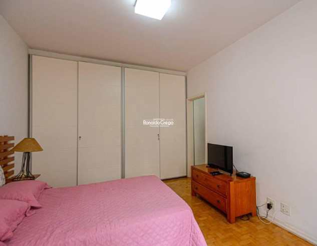 Apartamento à venda com 3 quartos, 160m² - Foto 12