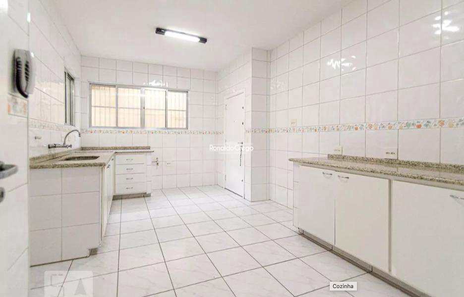 Apartamento à venda com 3 quartos, 150m² - Foto 3