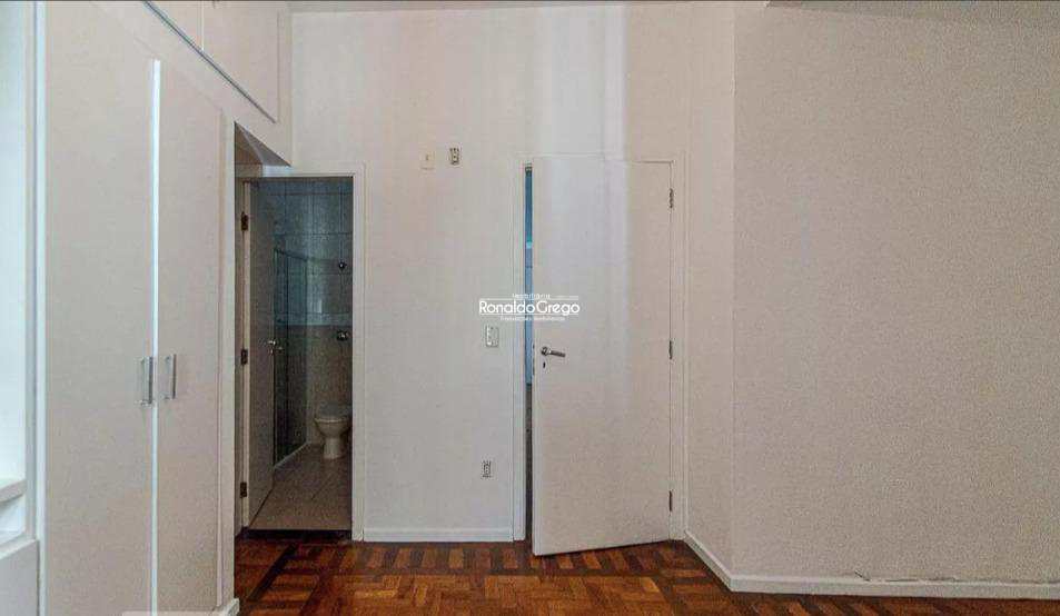 Apartamento à venda com 3 quartos, 150m² - Foto 12