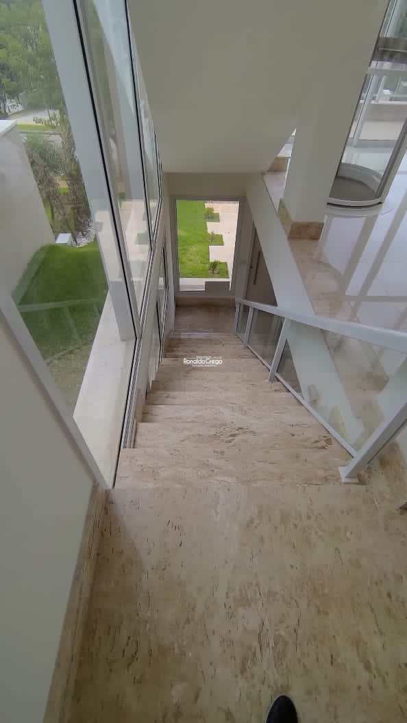 Casa à venda com 4 quartos, 430m² - Foto 13