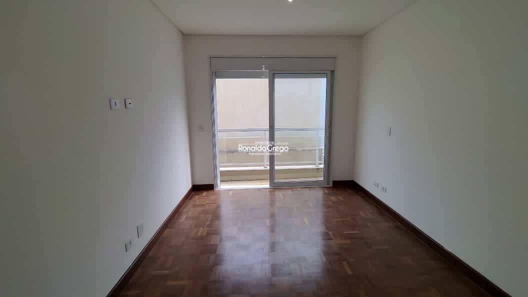 Casa à venda com 4 quartos, 430m² - Foto 19