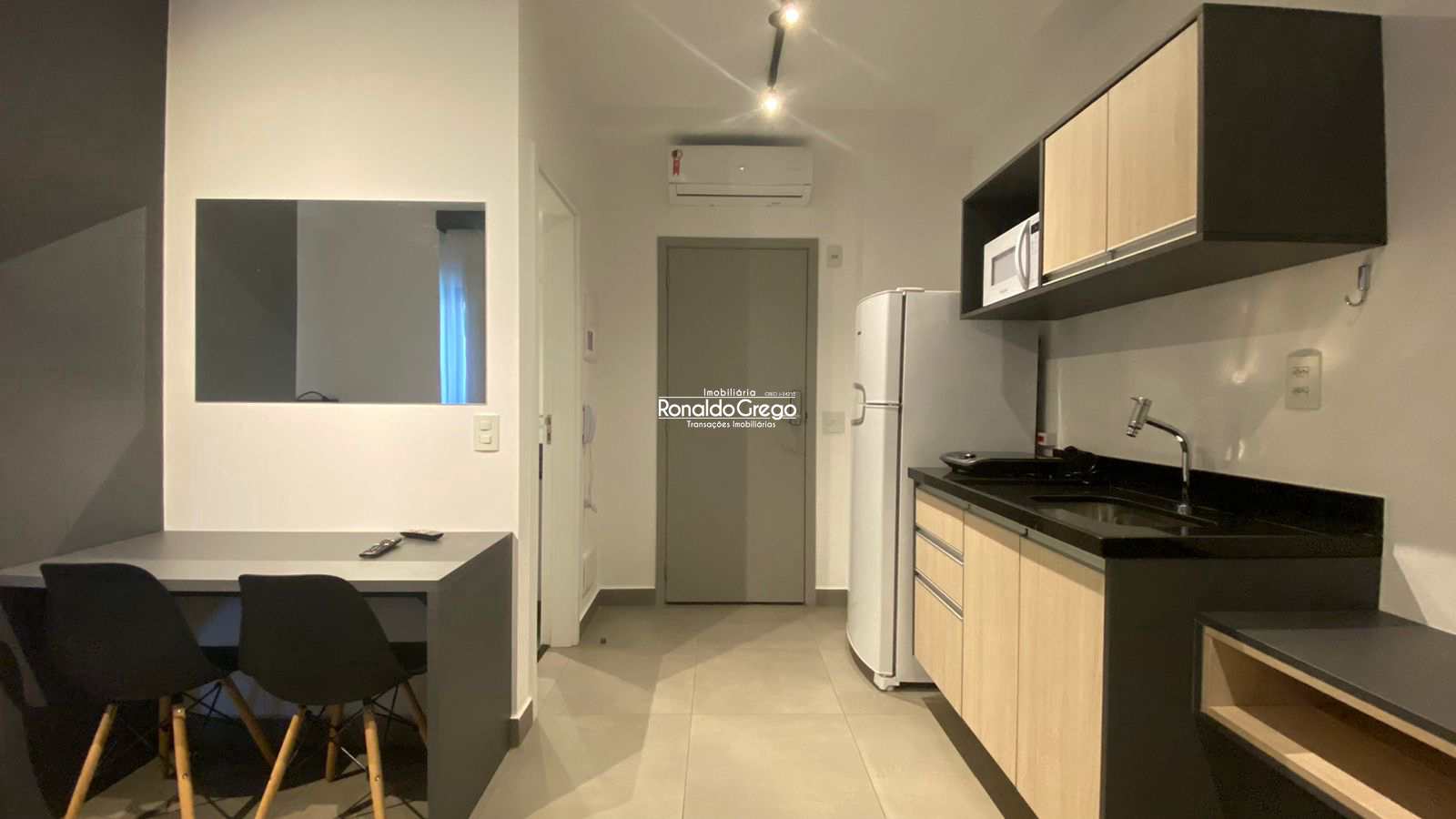 Apartamento à venda com 1 quarto, 28m² - Foto 9