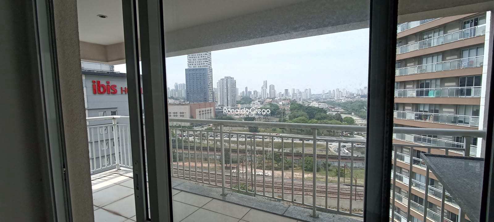 Apartamento à venda com 1 quarto, 49m² - Foto 42