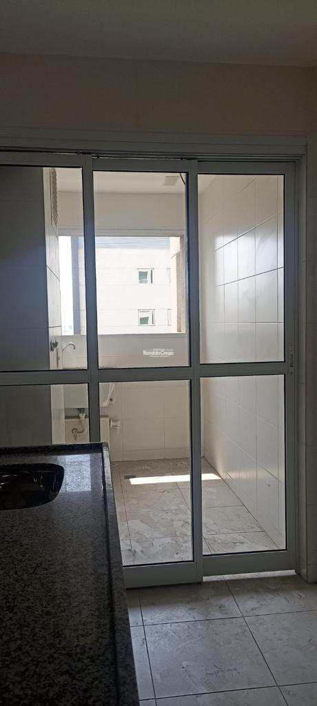 Apartamento à venda com 2 quartos, 74m² - Foto 23