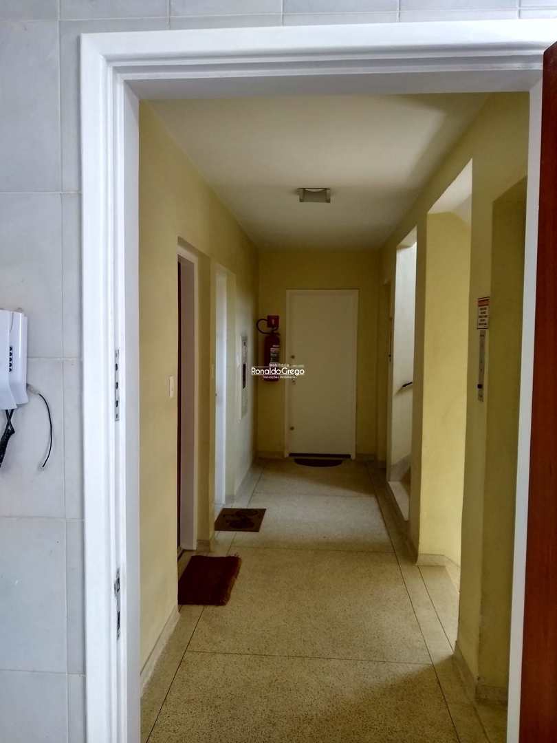 Apartamento à venda com 2 quartos, 72m² - Foto 31