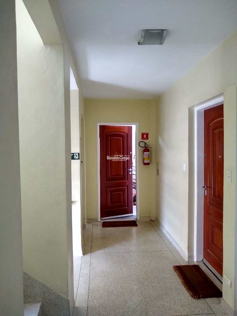 Apartamento à venda com 2 quartos, 72m² - Foto 32