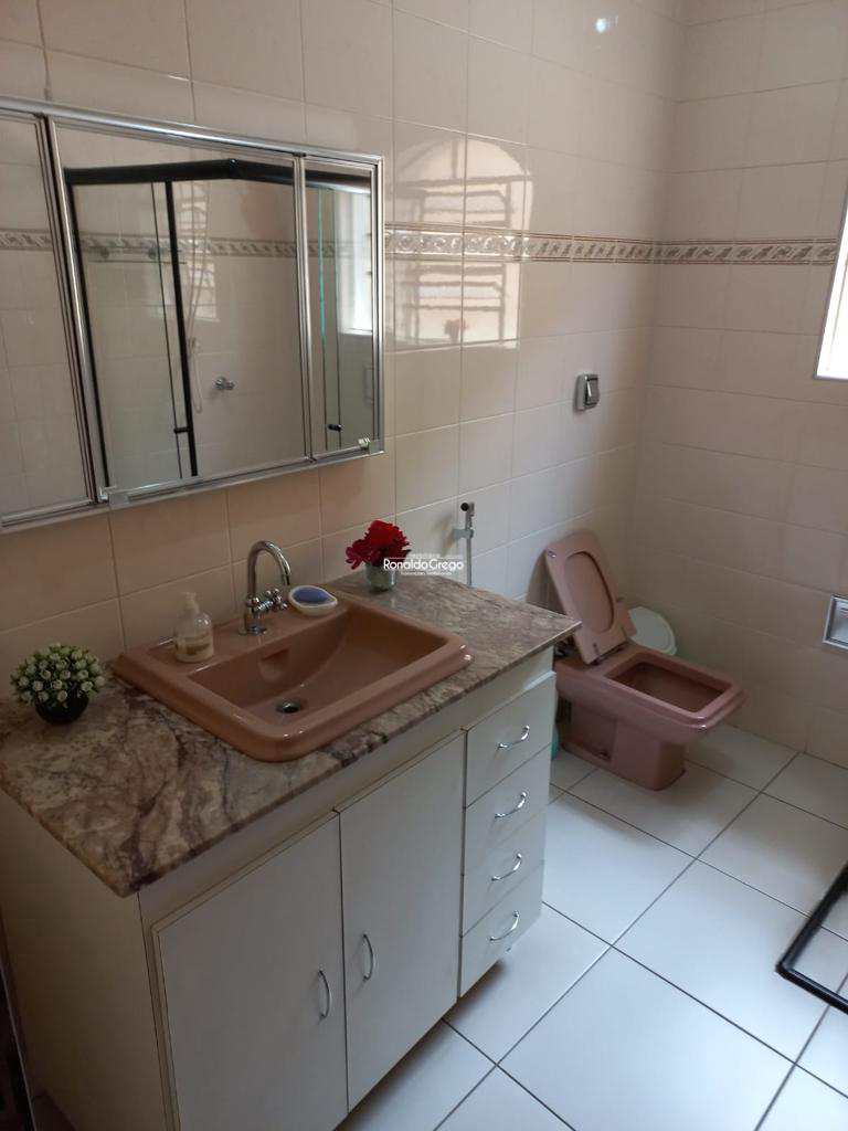 Casa à venda com 3 quartos, 123m² - Foto 15