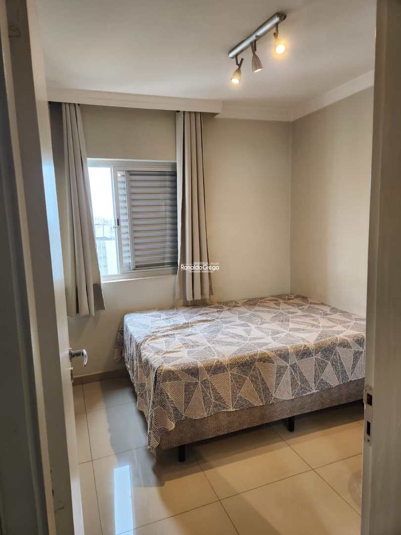 Apartamento à venda com 3 quartos, 230m² - Foto 5