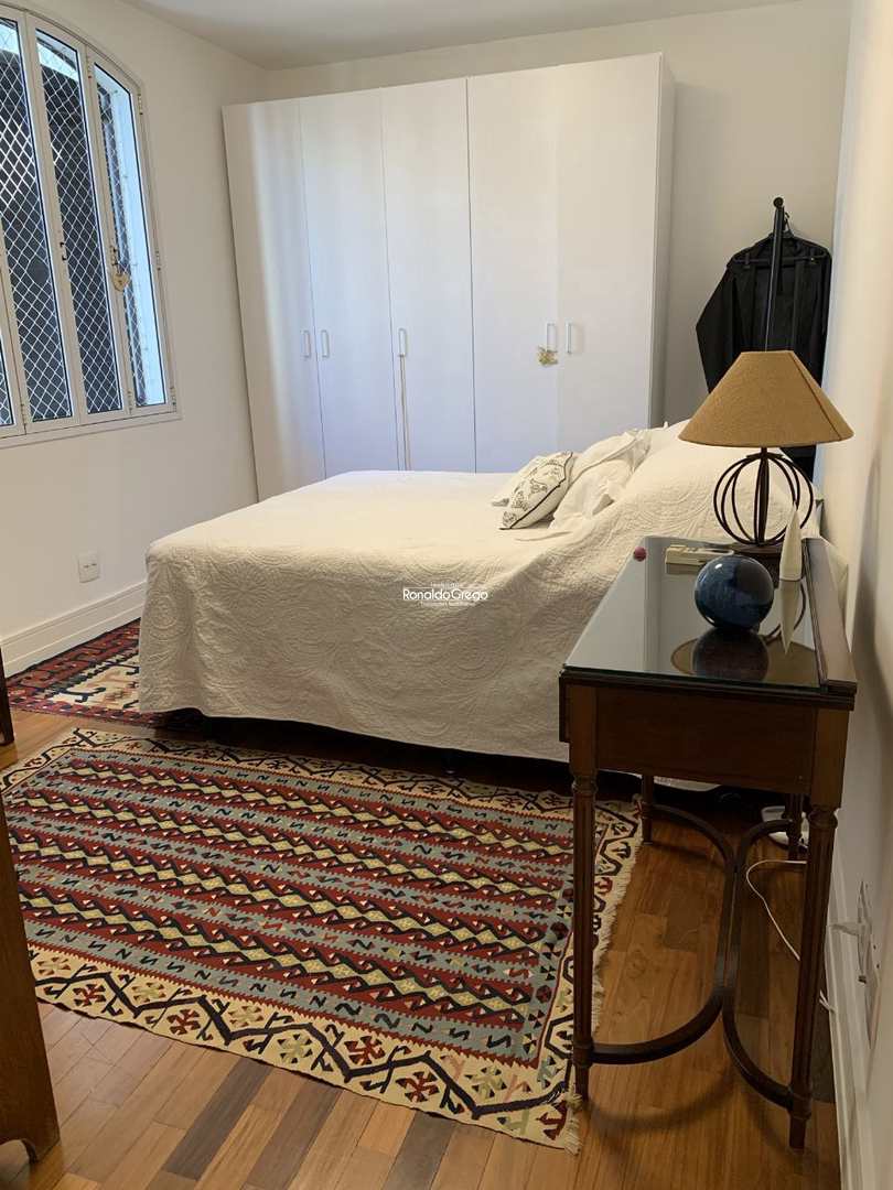 Apartamento à venda com 2 quartos, 160m² - Foto 3