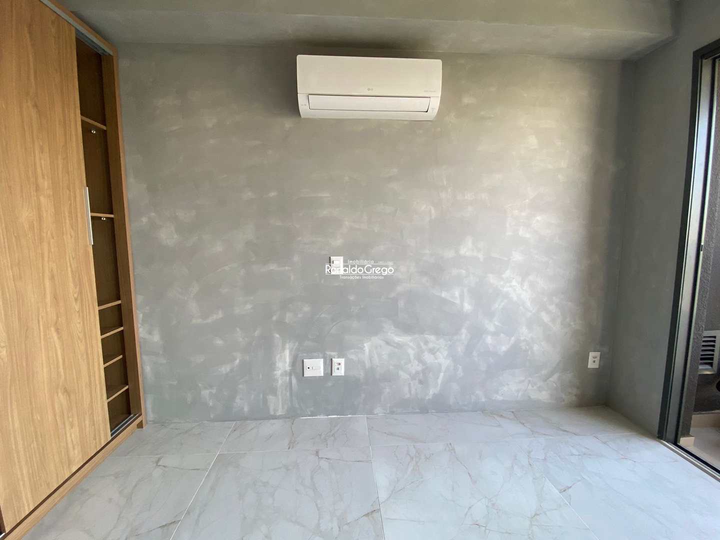 Apartamento à venda com 1 quarto, 23m² - Foto 18