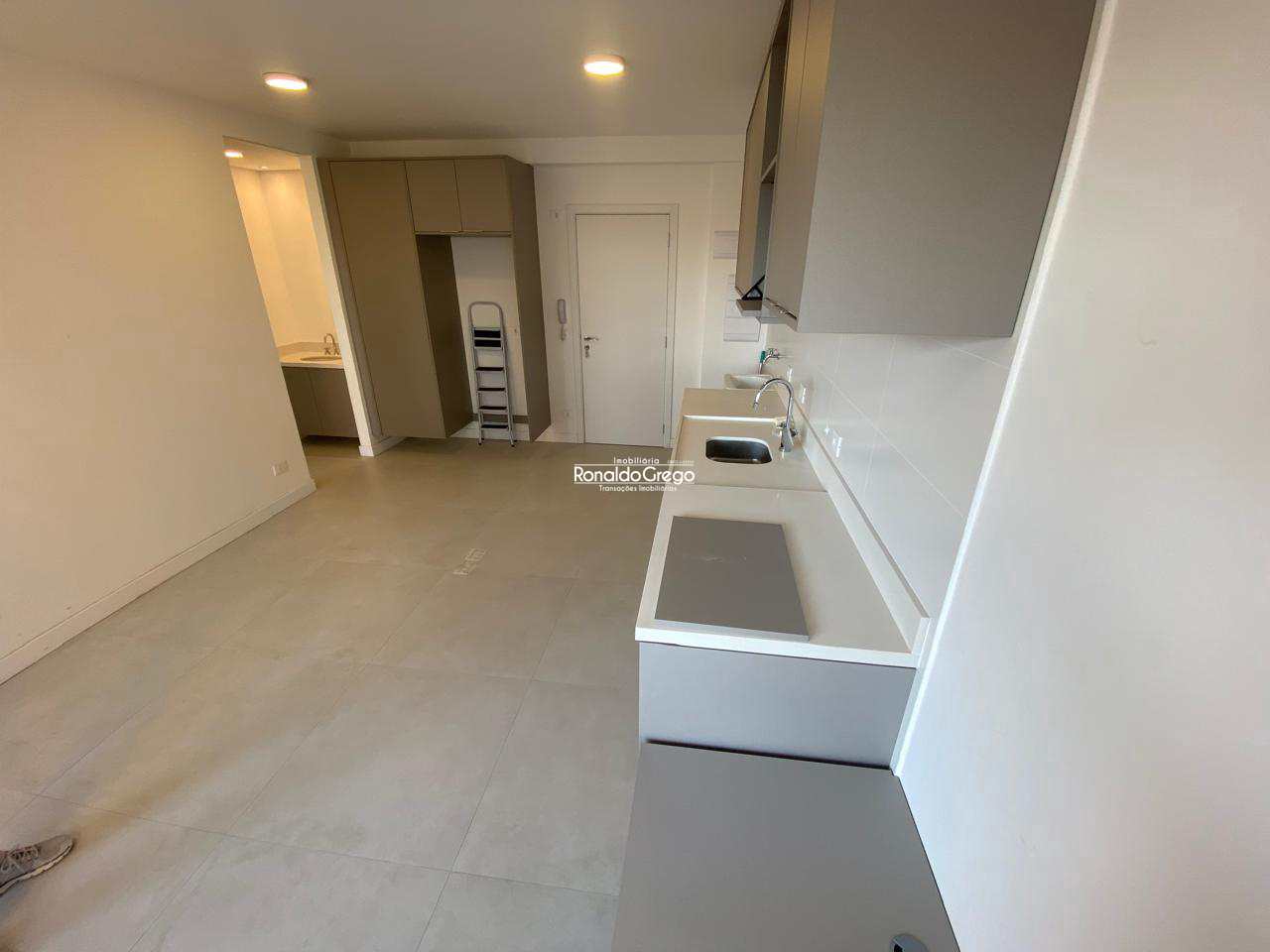 Apartamento à venda e aluguel com 1 quarto, 38m² - Foto 41