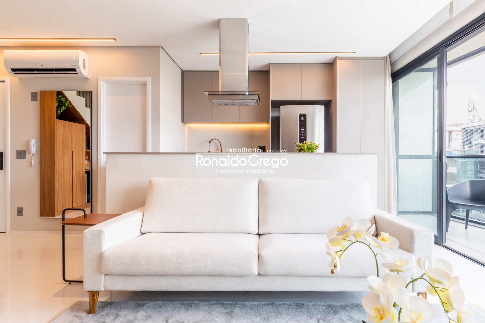 Apartamento à venda e aluguel com 2 quartos, 104m² - Foto 11