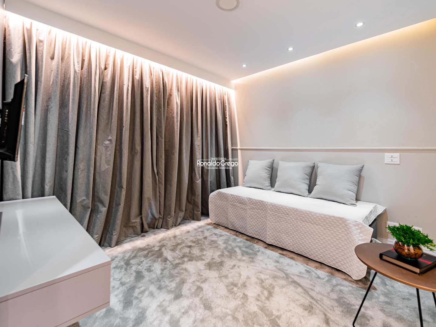 Flat/Apart Hotel à venda e aluguel com 2 quartos, 165m² - Foto 23