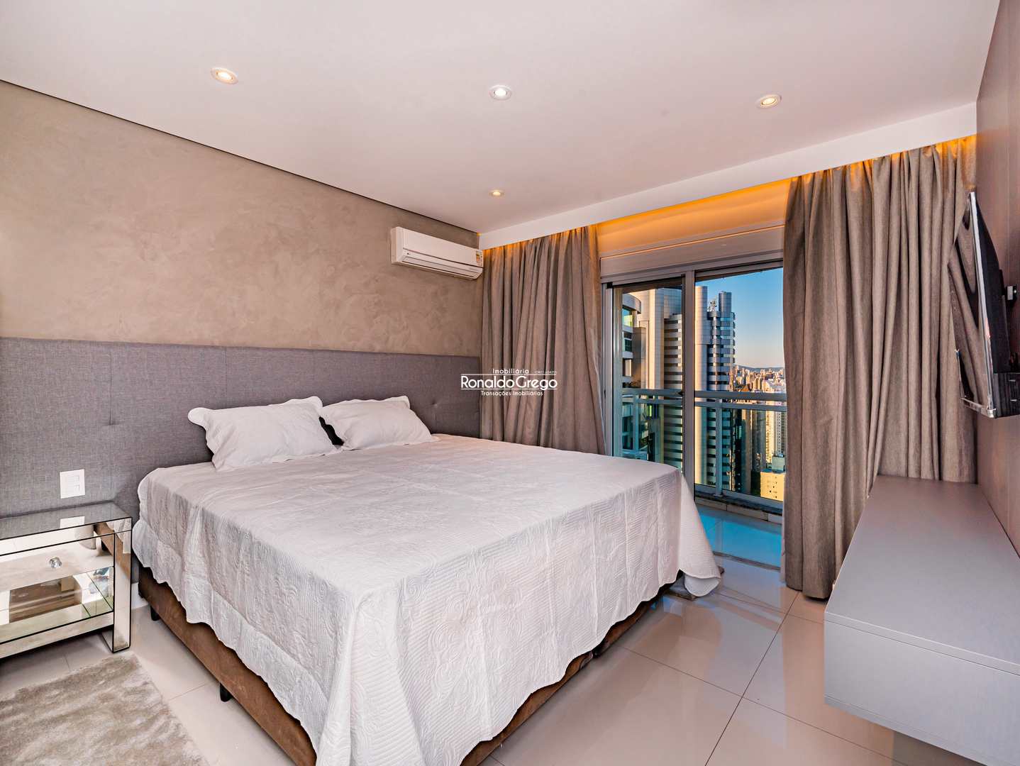 Flat/Apart Hotel à venda e aluguel com 2 quartos, 165m² - Foto 10
