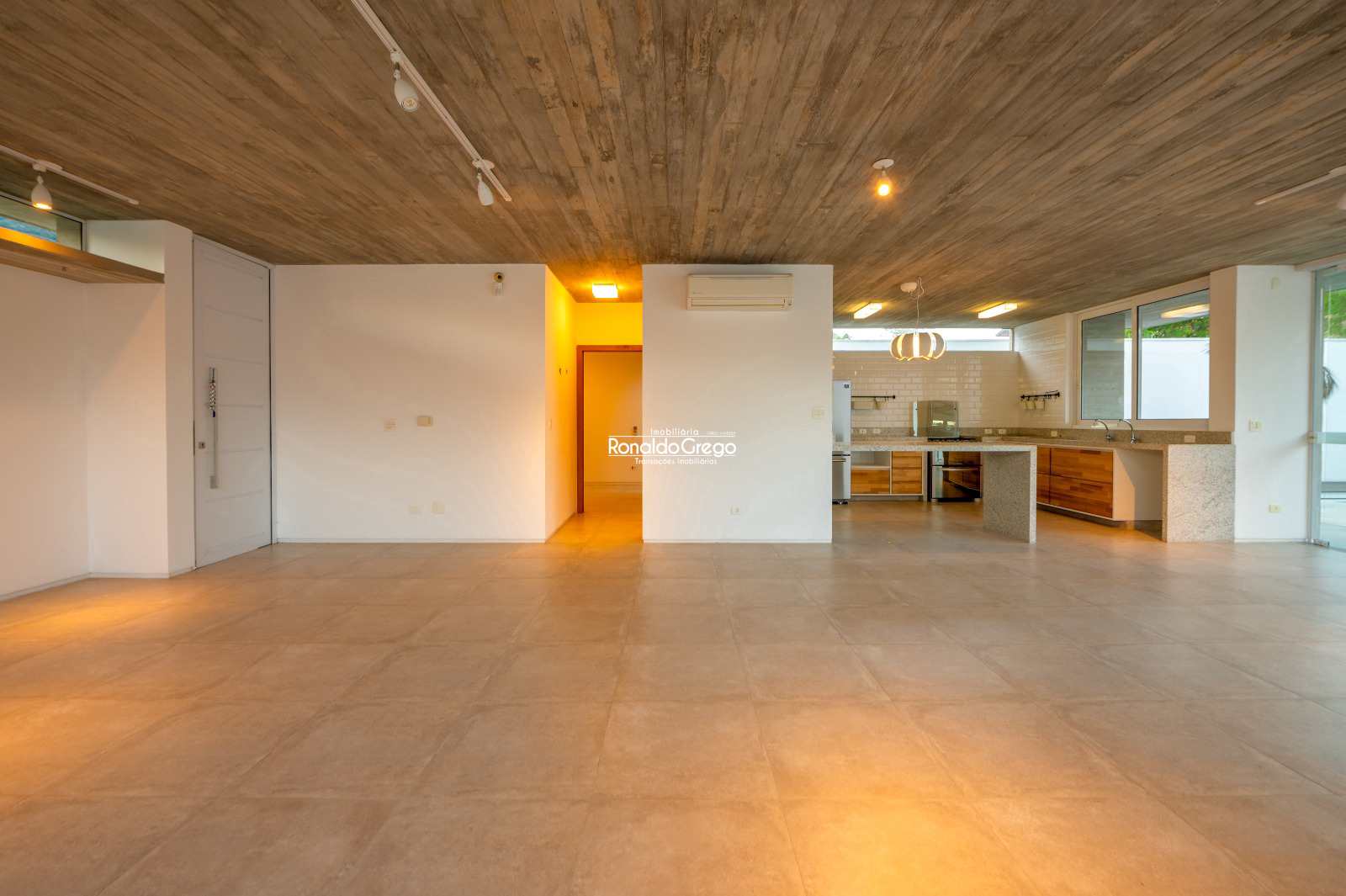 Casa à venda com 4 quartos, 388m² - Foto 26