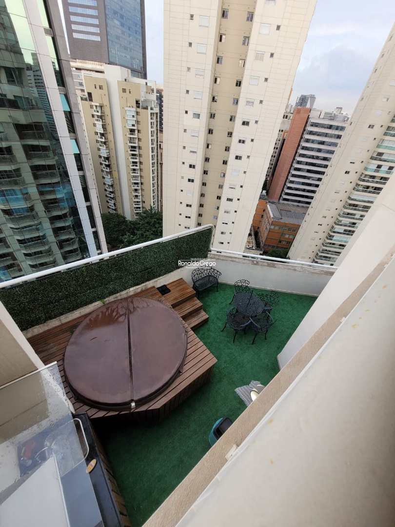 Flat/Apart Hotel à venda e aluguel com 3 quartos, 133m² - Foto 1