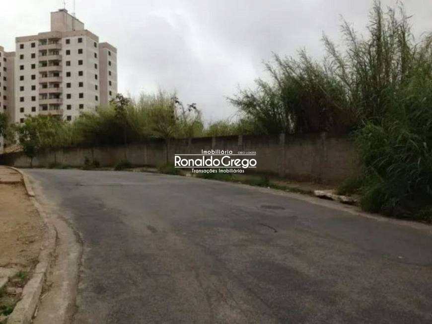 Terreno à venda, 3920m² - Foto 1