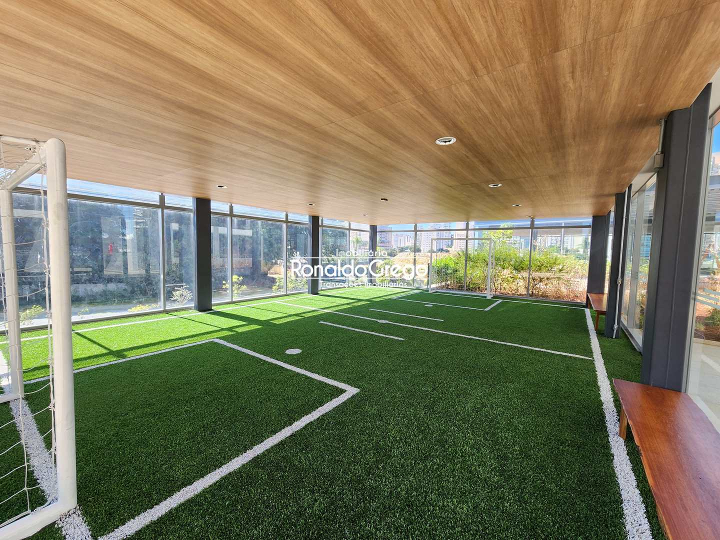 Apartamento à venda com 3 quartos, 197m² - Foto 31