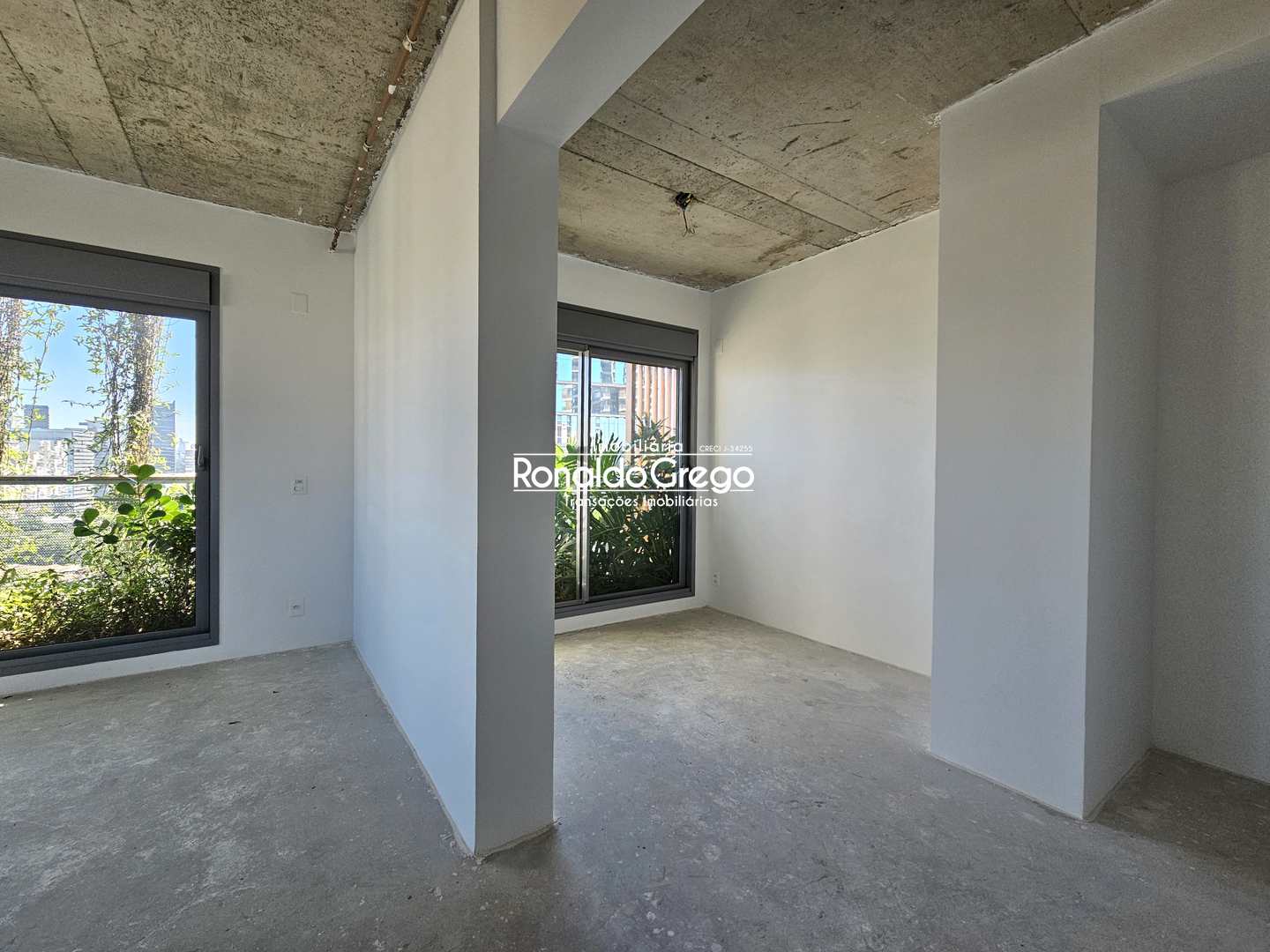 Apartamento à venda com 3 quartos, 197m² - Foto 25