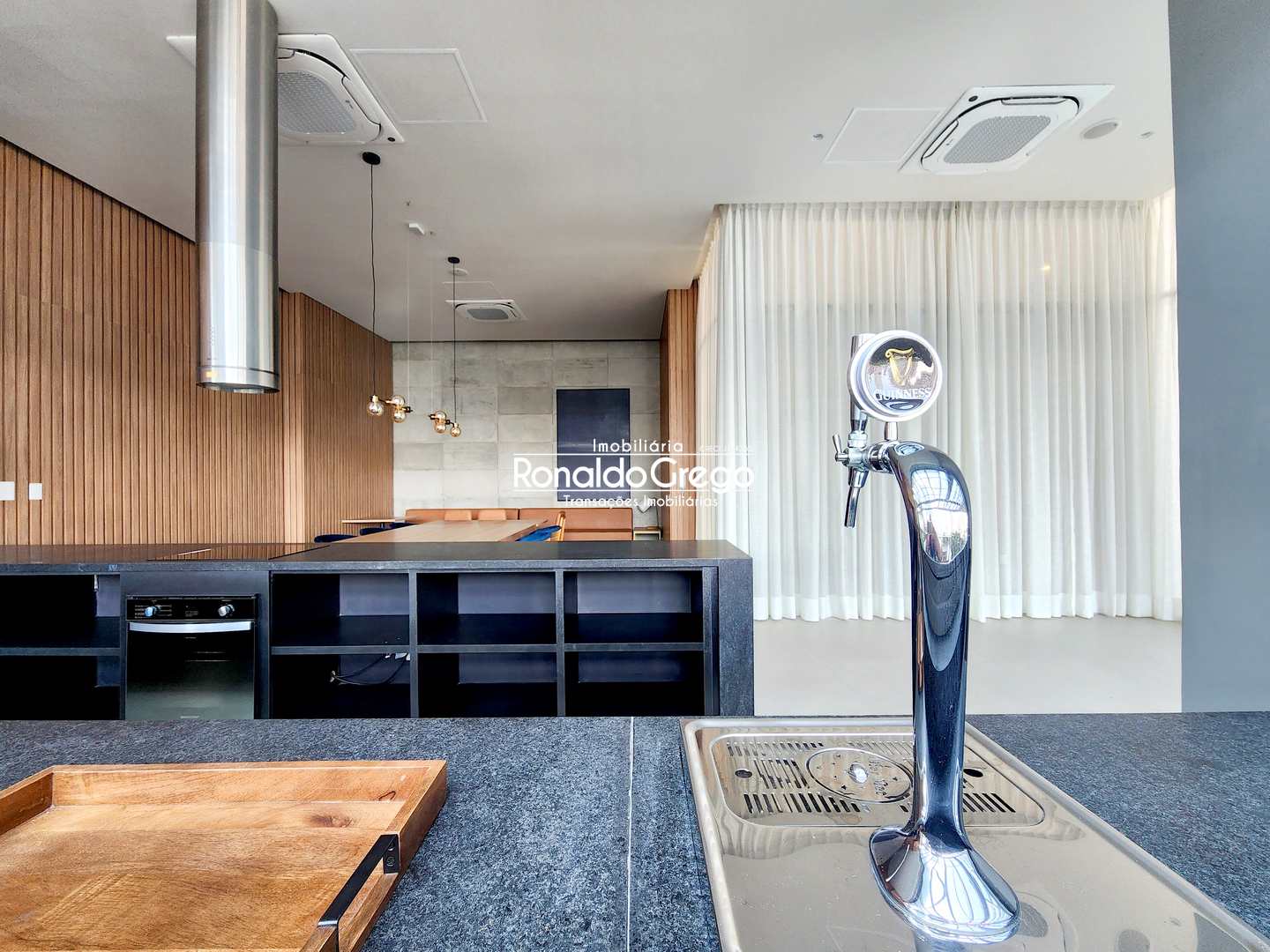 Apartamento à venda com 3 quartos, 197m² - Foto 54