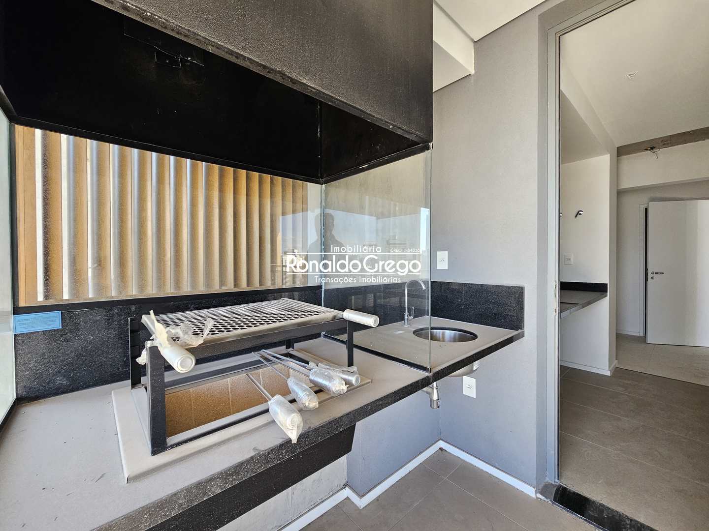 Apartamento à venda com 3 quartos, 197m² - Foto 17
