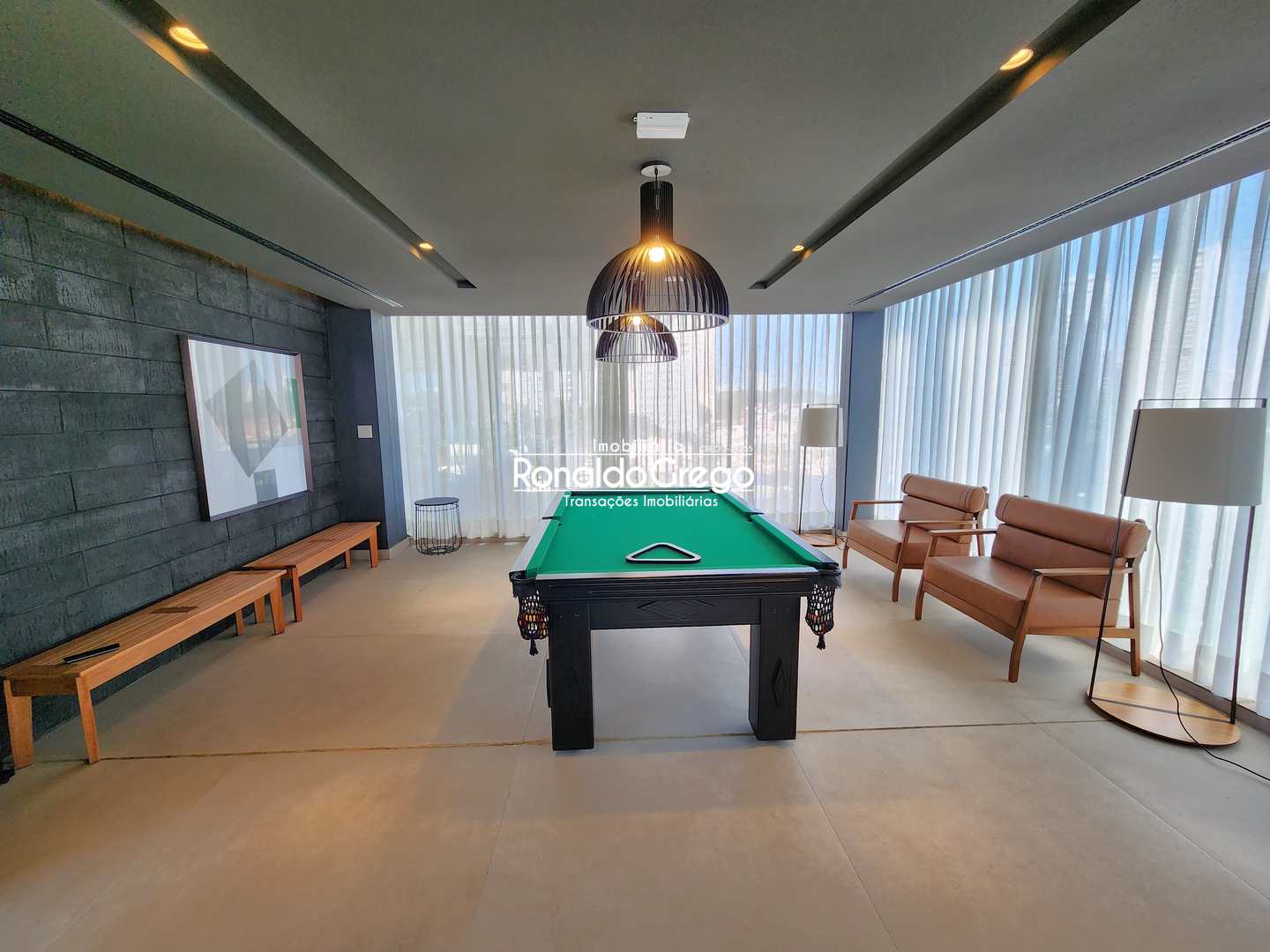Apartamento à venda com 3 quartos, 197m² - Foto 37