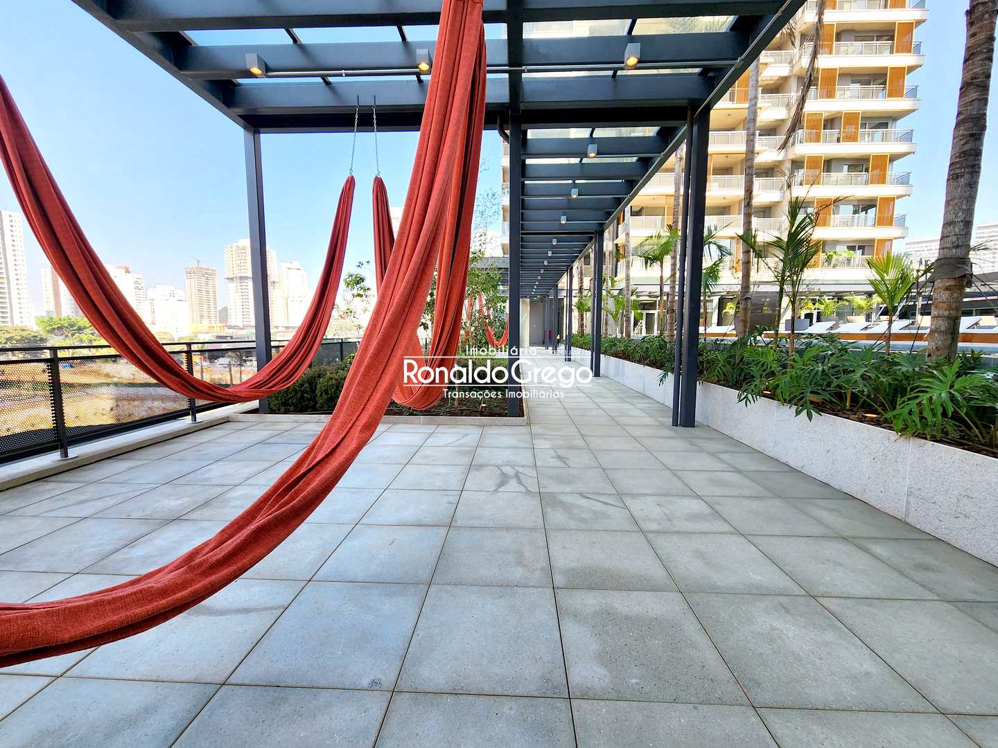 Apartamento à venda com 3 quartos, 197m² - Foto 28