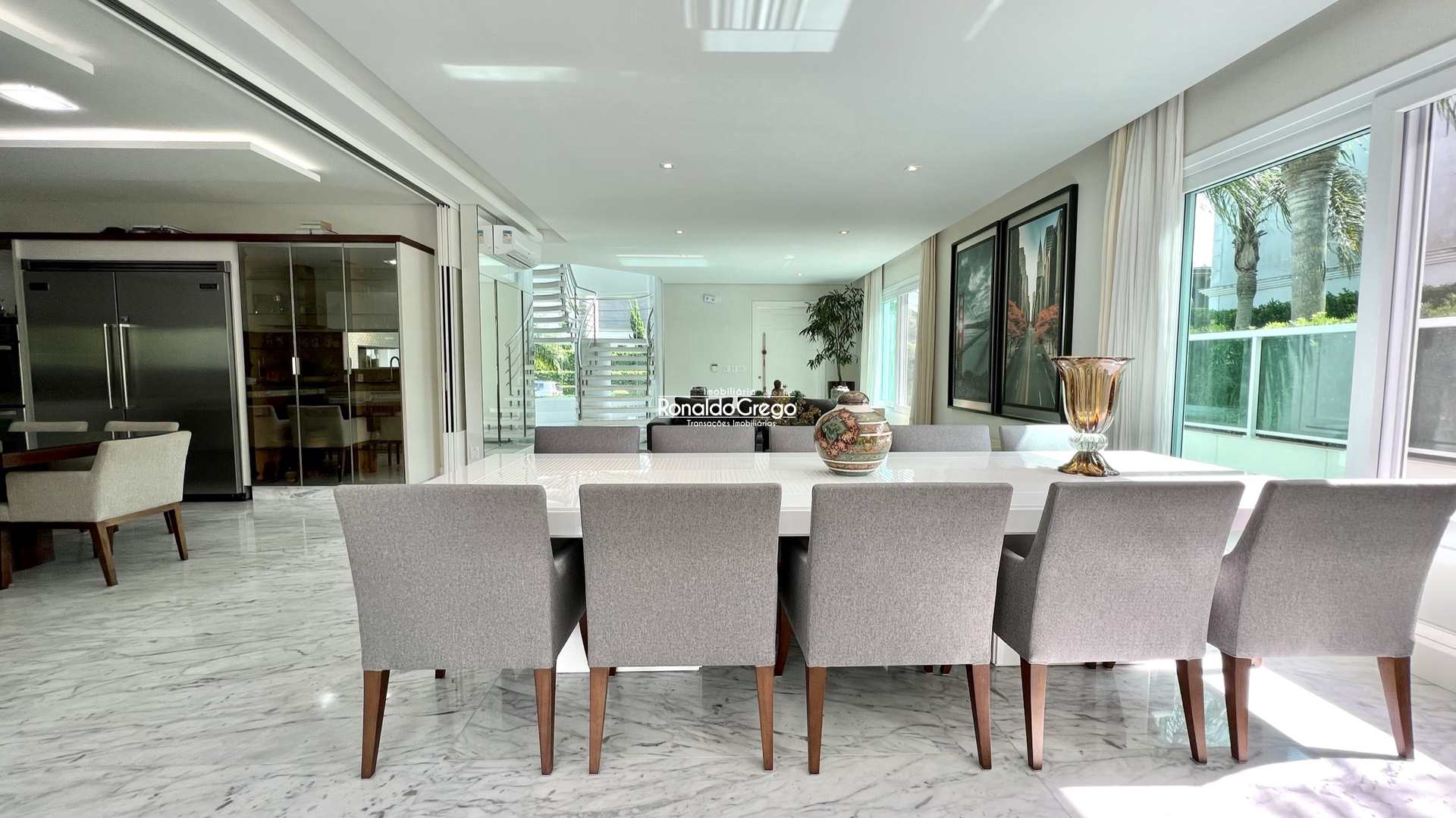 Casa à venda com 7 quartos, 790m² - Foto 4