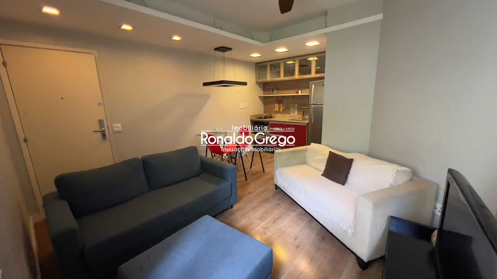 Flat com 1 quarto, 1 suite 1 vaga Jardins 40m útil