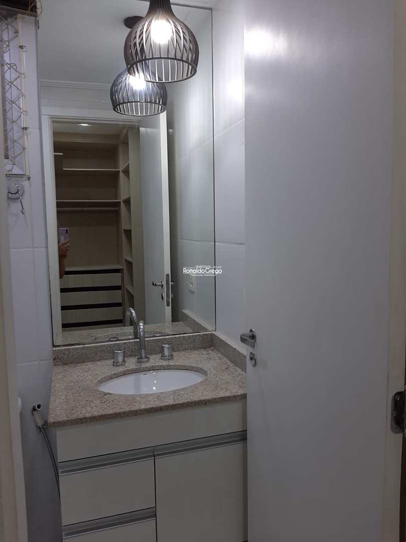 Apartamento para alugar com 2 quartos, 88m² - Foto 11